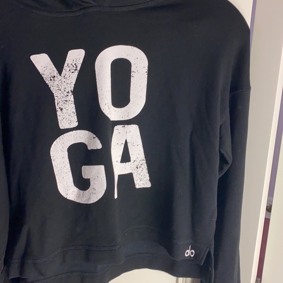 Alo yoga black hooded sweatshirt - Picture 3 of 5